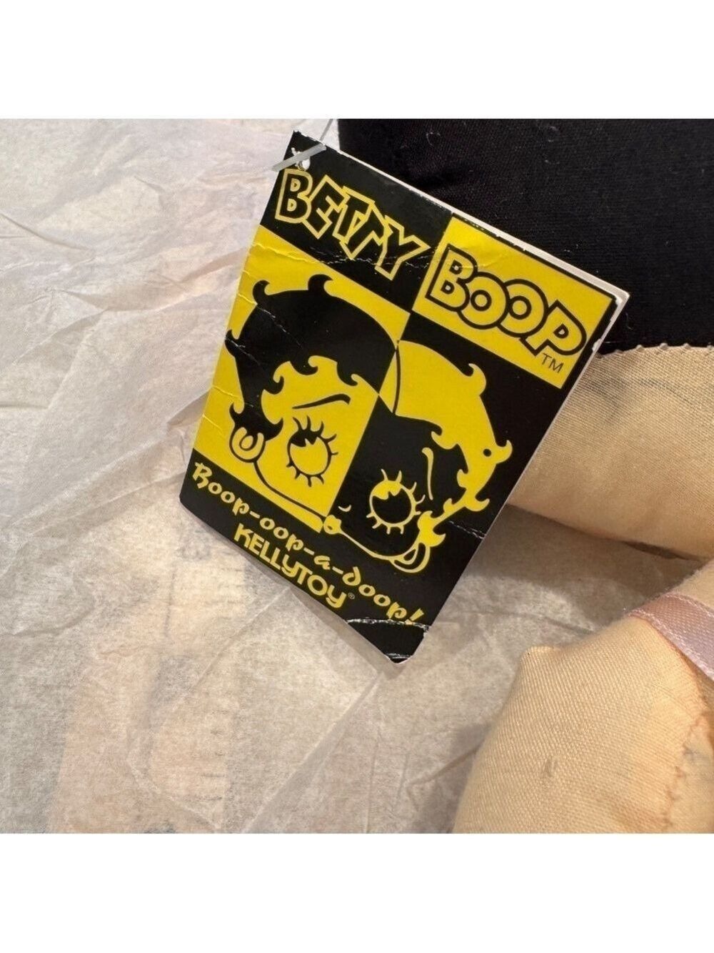 Betty Boop Love Bug Rag Doll - Picture 4 of 8